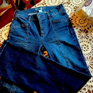 White House black market dark wash jeans sz 26